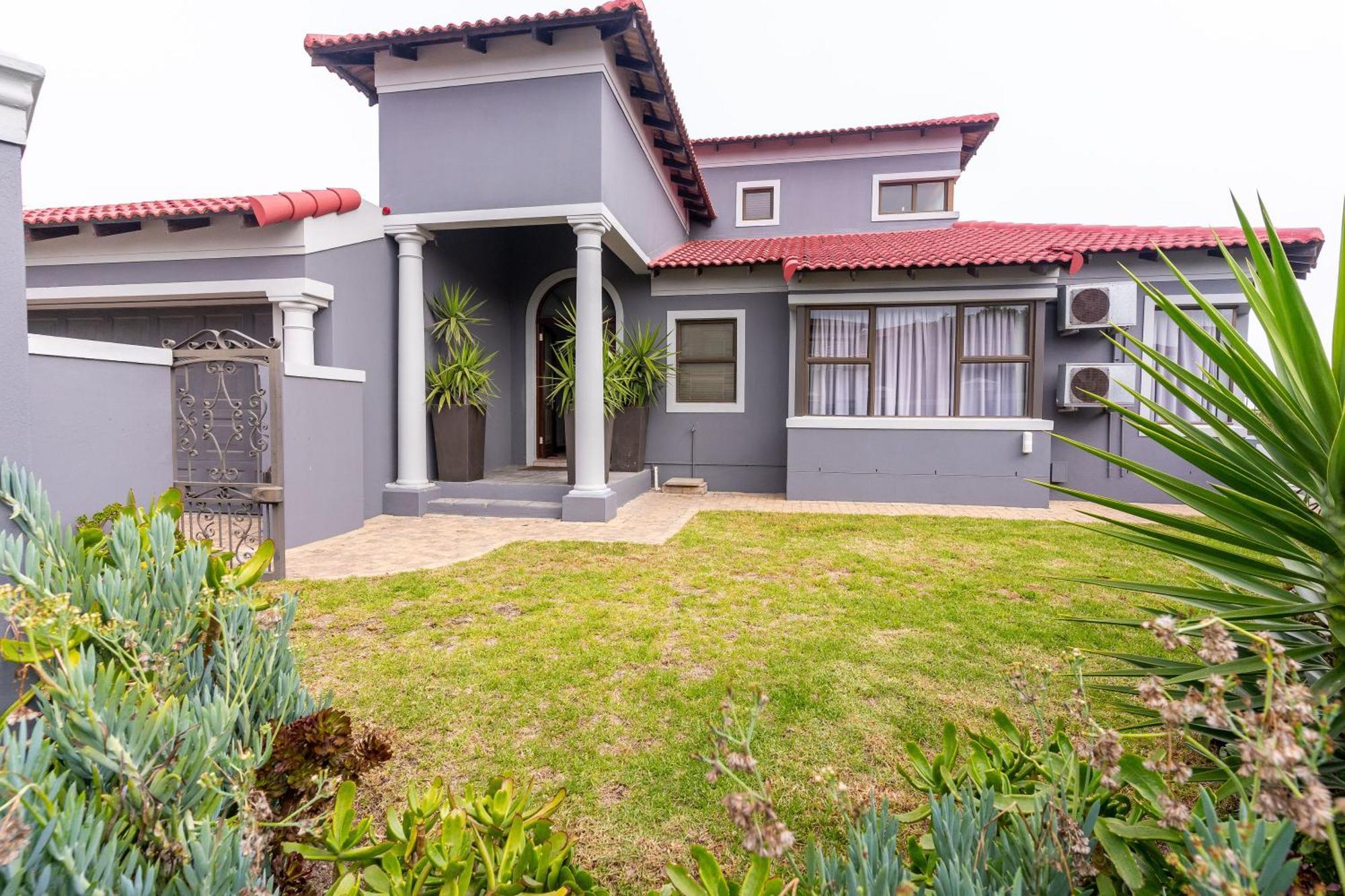 Grace Of Blaauwberg One Cape Town
